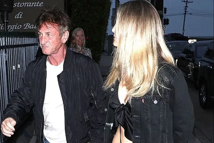 Sean Penn dan Leila George Buktikan Bisa Jadi Sahabat Setelah Cerai, Simak Keseruan Mereka di California!