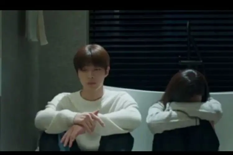 Spoiler Why Her? Episode 7: Tangis Oh Soo Jae Tumpah, Gong Chan Tahu Ketakutan Professornya