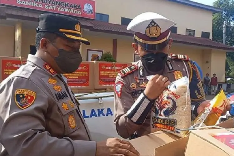 Polres Bogor Bagikan 2.500 Paket Bansos ke Masyarakat Kurang Mampu