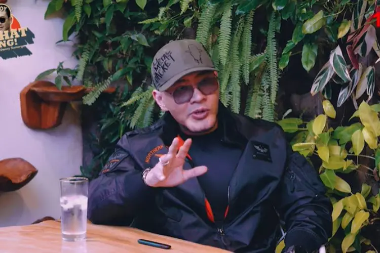 Deddy Corbuzier Akui Sempat Kecelakaan Sebelum Menikah dengan Sabrina Chairunnisa