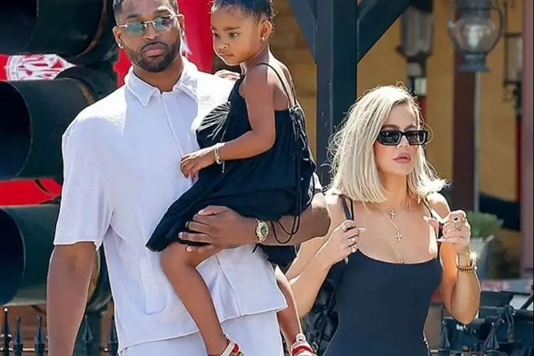 Lupakan Masalah Perselingkuhan, Khloe Kardashian dan Tristan Thompson Rayakan Hari Ayah Bersama Anak