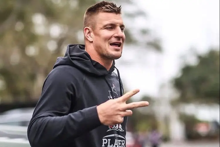 Atlet NFL, Rob Gronkowski Pensiun Kedua Kalinya, Ini Isi Salam Perpisahan untuk Rekan Tim dan Pelatih