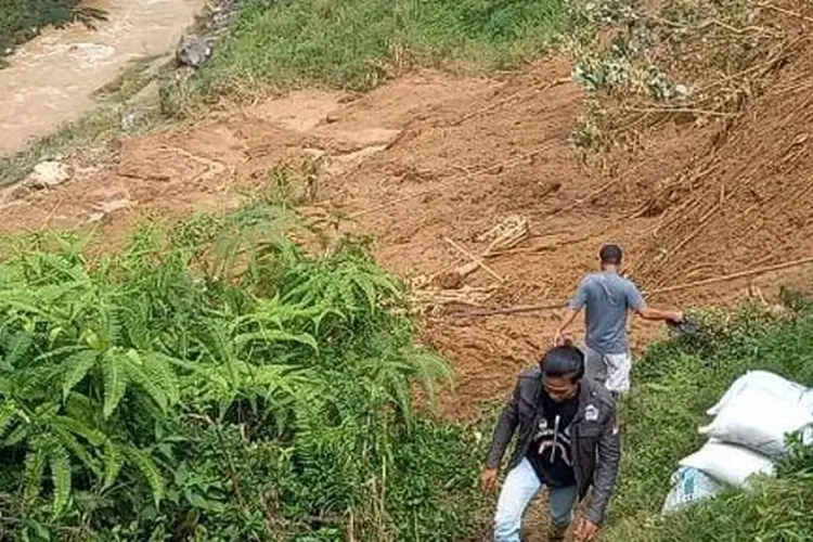 Kampung Muara Satu di Desa Cibunian Kabupaten Bogor Langganan Bencana Sejak 2015