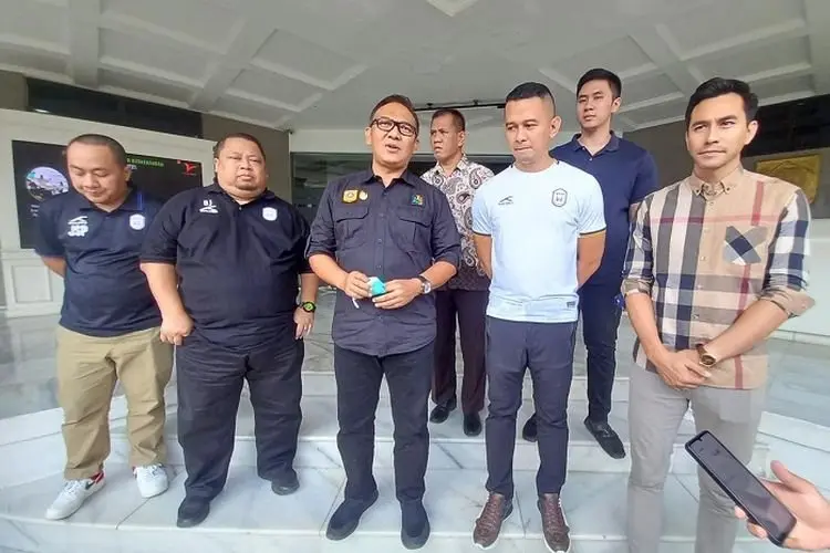 Plt Bupati Bogor Izinkan RANS Nusantara FC Pakai Stadion Pakansari Sebagai Home Base