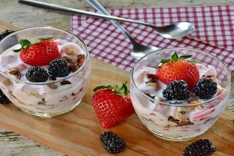 Yummy! Ini 5 Resep Yogurt Terbaik untuk Hempaskan Lemak Perut