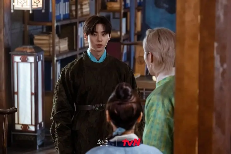 Spoiler Alchemy of Souls Episode 3: Intip Kegiatan Seo Yul, Mu Deok Yi Terpergok Membuat Sekelilingnya Curiga