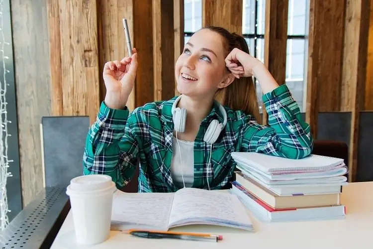 Gratis! Cara Daftar KIP Kuliah Tahun 2022, Siapkan KTP dan NISN 