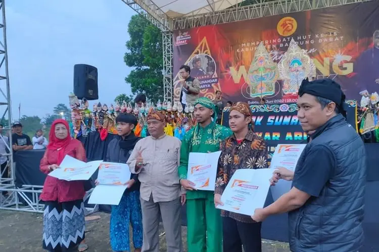 Apresiasi Wayang Golek, Disparbud KBB Bakal Berikan Bantuan Alat Kepada Pepadi dan Seniman