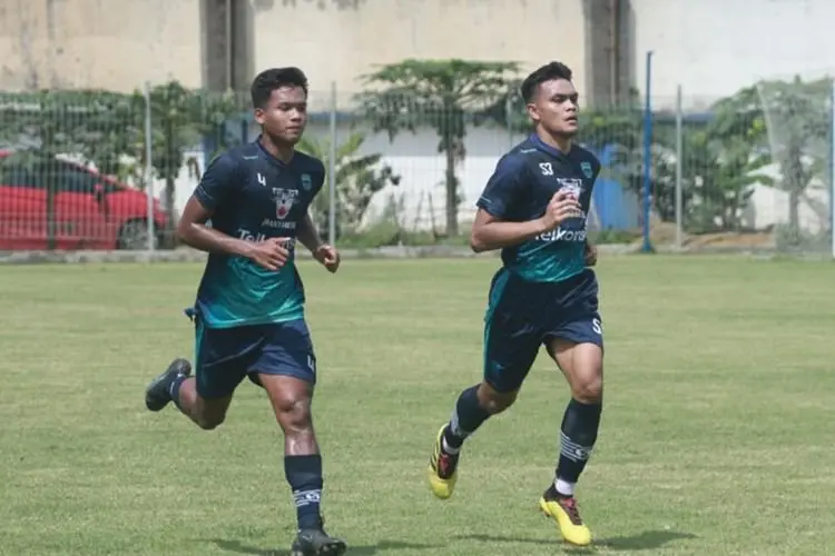 Rachmat Irianto Gunakan Nomor 53 di Persib, Ini Alasannya