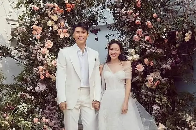 Son Ye Jin Umumkan Hamil, Komentar Hyun Bin Menjadi Seorang Ayah di Masa Lalu Jadi Perhatian