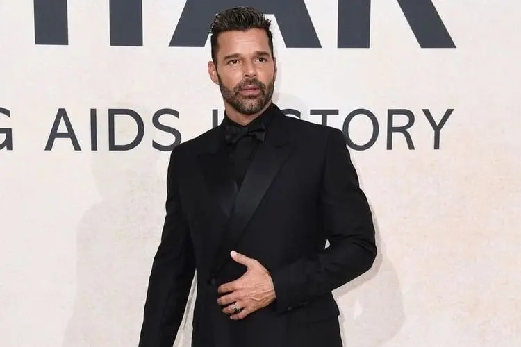 Ricky Martin Posting Foto Anak di Instagram, Matteo Menemani Syuting Video Klip Terbaru