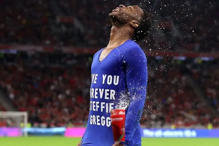 Demi Raheem Sterling dan Raphinha, Chelsea Rogoh Kocek 105 Juta Pound