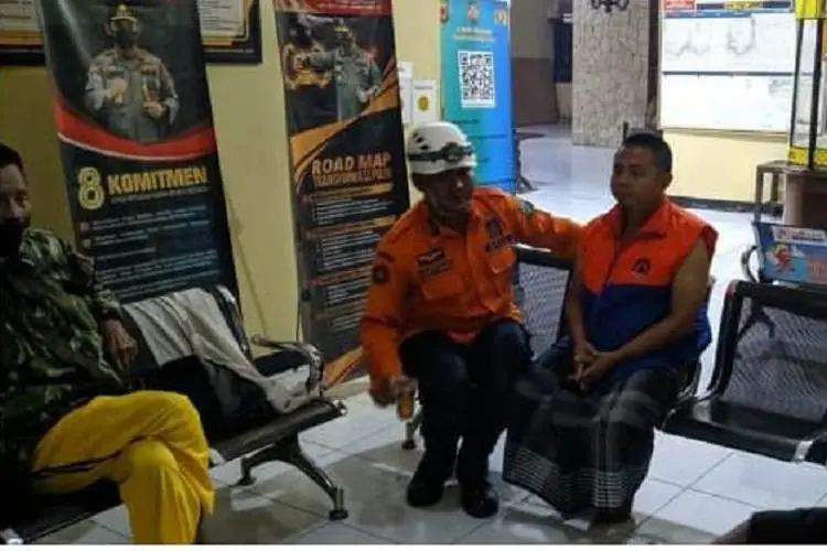 Garut Heboh, Seorang Pria Diduga Mau Bunuh Diri dengan Melompak dari Jembatan Maktal