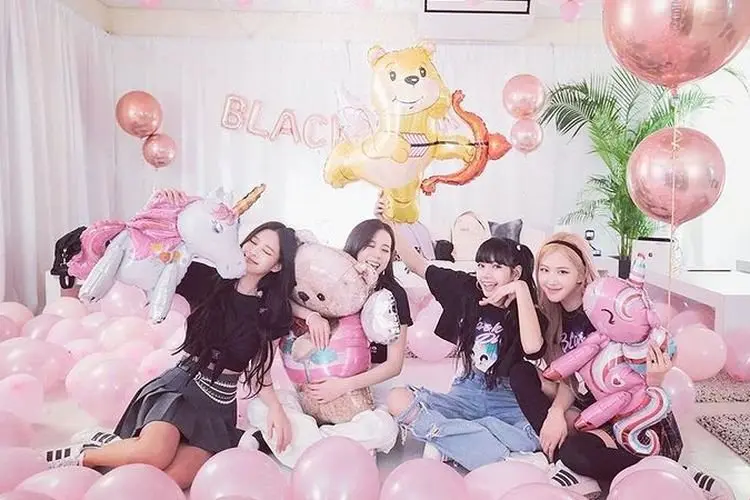 Ini Alasan Idola K-Pop Terus Tinggal di Asrama Meski Mereka Sudah Sukses dan Kaya