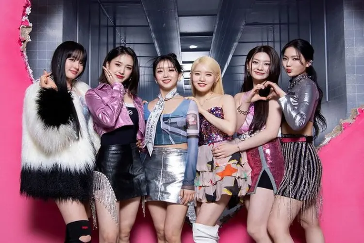 STAYC Comeback, HIGH UP Entertainment Sebut Sudah Rampungkan Syuting Video Musik