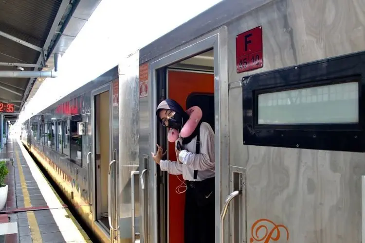 Cara Beli Tiket KA Pangrango di Aplikasi KAI Access, Lengkap dengan Jadwal Keberangkatan