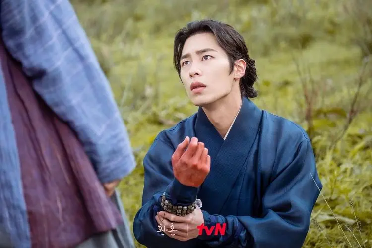 Spoiler Alchemy of Souls Episode 9: Jang Wook Putus Asa dengan Tunjukkan Tangan Merahnya ke Mu Deok Yi