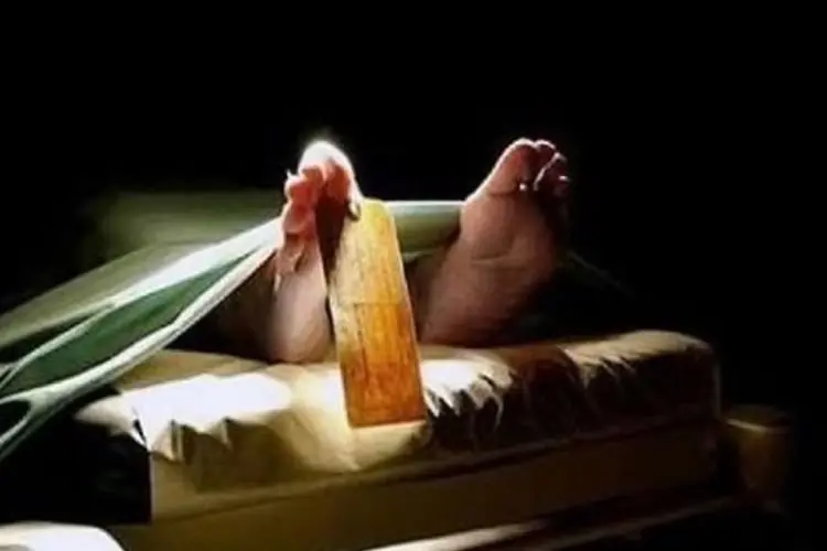 Geger! Petugas Kebersihan Temukan Mayat Pria Mengambang di Danau Cibubur