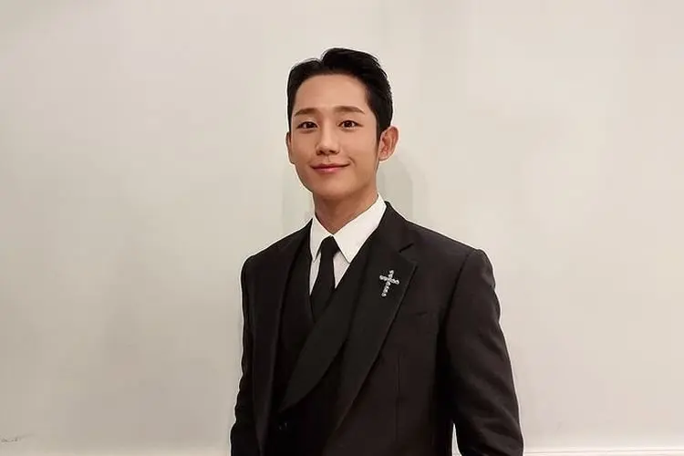 Jung Hae In Dalam Pembicaraan untuk Membintangi Sekuel Film Hit 'Veteran'
