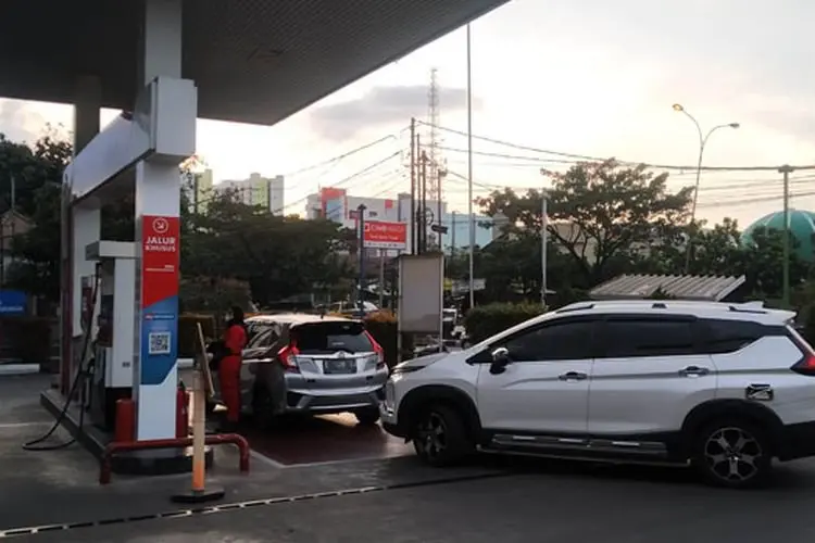 Agar Mulus Dapatkan Pertalite dan Solar Subsidi, Pengguna Kendaraan Roda Empat di Bandung Kudu Registrasi