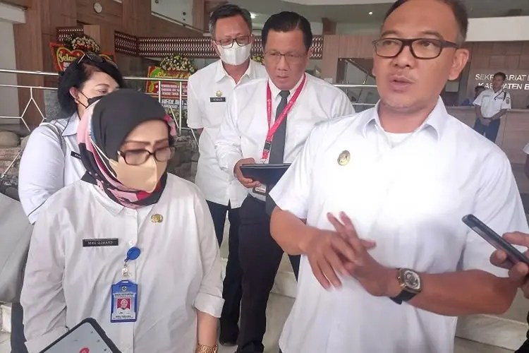 Digugat Warga Perum Sentul CIty, Ini Jawaban Menohok Iwan Setiawan Untuk Pengembang