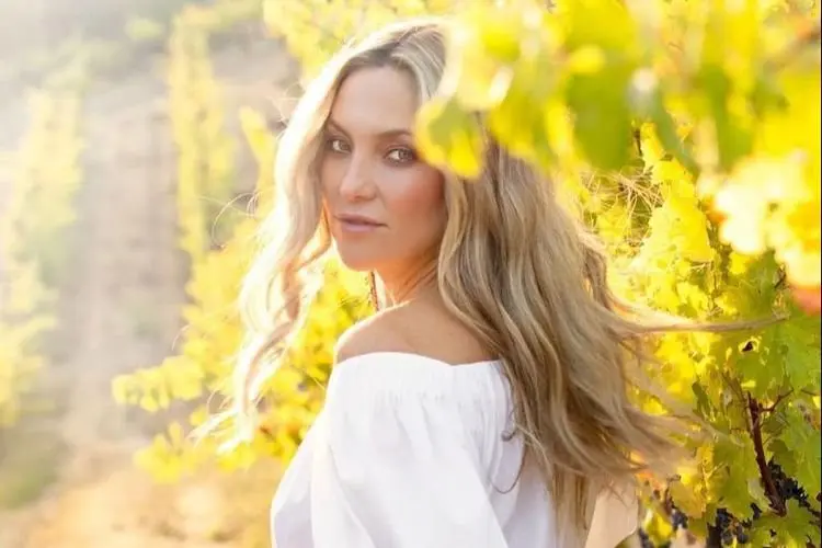 Kate Hudson Unggah Foto Seksi, Ini Isi Komentar dari Penggemar Hingga Saudara Laki-lakinya, Oliver Hudson