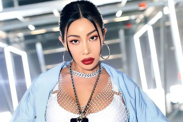 Setelah 3 Tahun Bersama, Jessi Resmi Meninggalkan Agensi Milik PSY P NATION