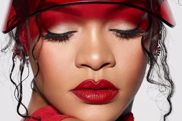 Punya Harta Rp21 Triliun, Rihanna Jadi Wanita Muda Terkaya di Amerika Serikat