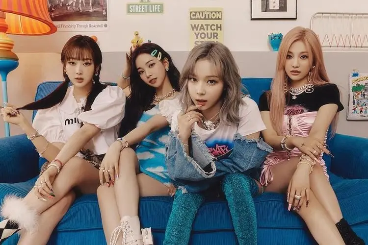 Lirik Laguâââ Girls â aespa