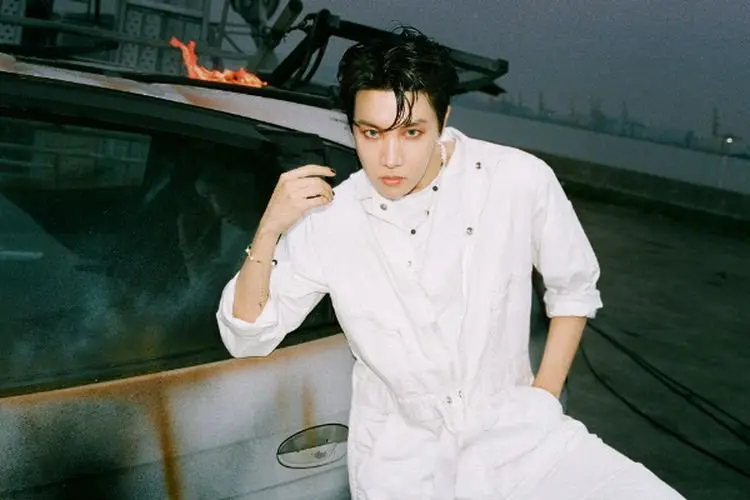 J-Hope Bakal Rilis Album Solo Pertama, Ini Daftar Lagunya!