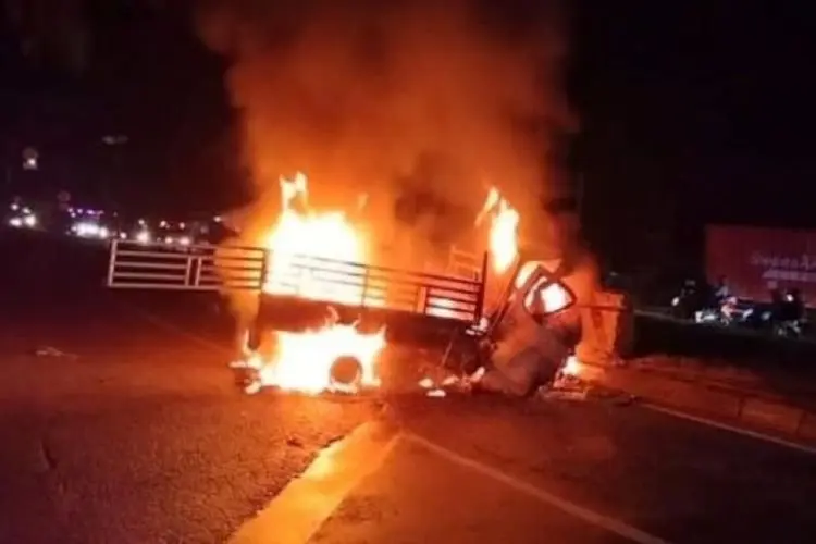Empat Korban Tewas Mobil Terbakar di Subang Adalah Rombongan Suporter Timnas