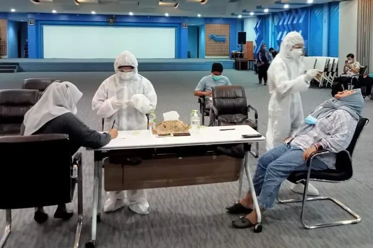 Catat! Kemenkes akan Cabut Izin Lab yang Tidak Masukan Hasil Tes COVID-19 ke Sistem