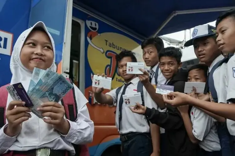 Siswa Sekolah Swasta SD-SMA dapat Bantuan Biaya Sekolah BPMS DKI Jakarta, Dana Sampai Jutaan Rupiah