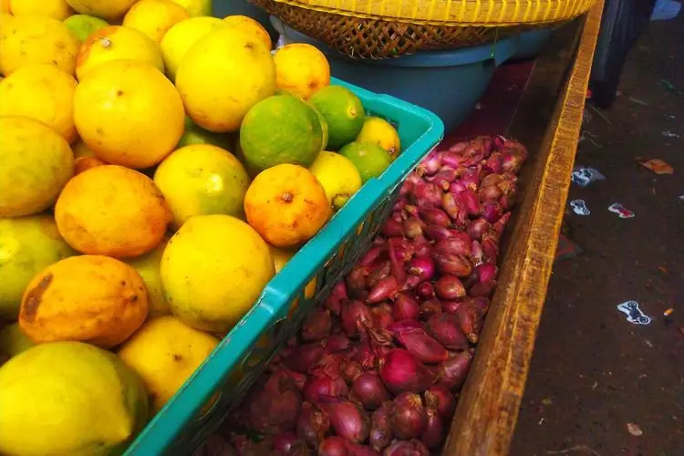 Bikin Perih, Pedagang Pasar di Cimahi Ungkap Alasan Naiknya Harga Bawang Merah
