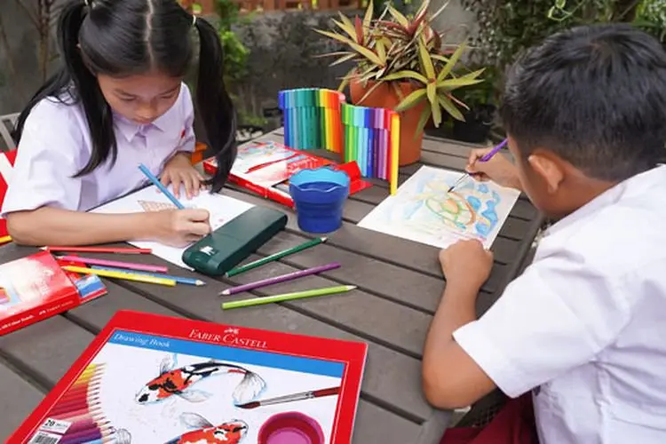 Faber Castell Unggulkan Keamanan Produk Alat Tulis dan Gambar