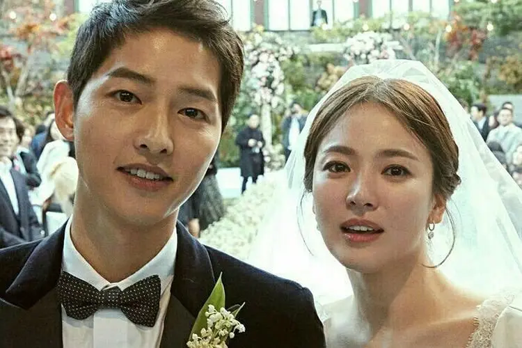 Song Hye Kyo Diperkirakan Tidak Akan Bersatu Lagi dengan Song Joong Ki, Ini Alasannya