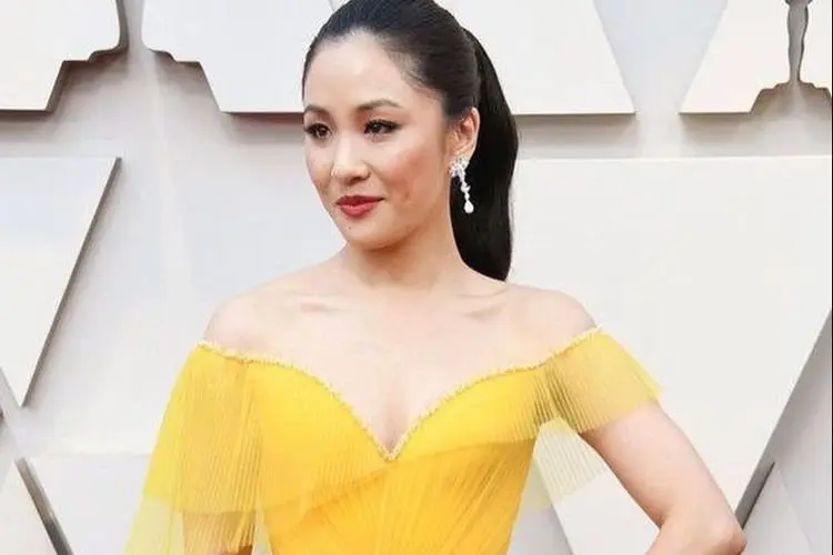 Setelah 3 Tahun Absen, Constance Wu Aktifkan Kembali Media Sosial dengan Postingan Panjang