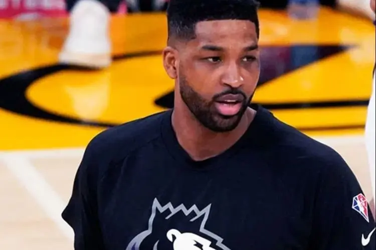 Atlet NBA, Tristan Thompson Berlibur ke Mykonos Sebelum Nantikan Bayi dari Ibu Sambung