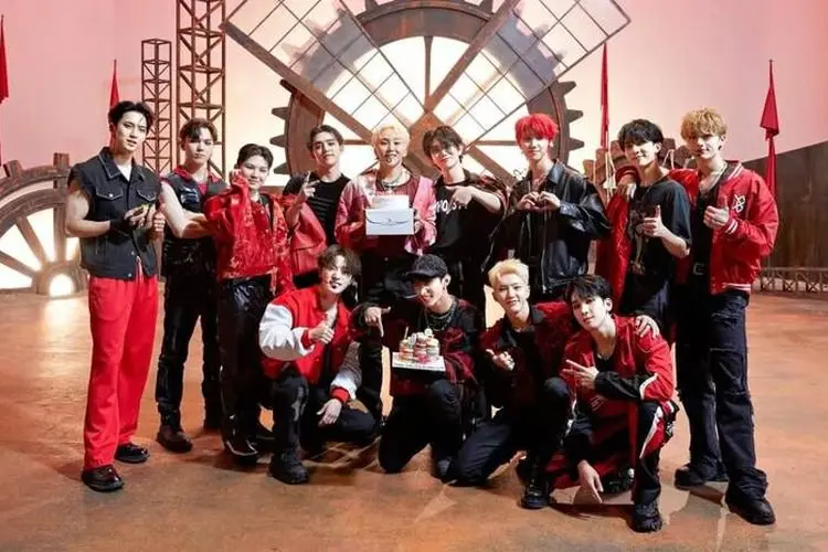 Info Penting! SEVENTEEN Rilis album terbaru HARI INI