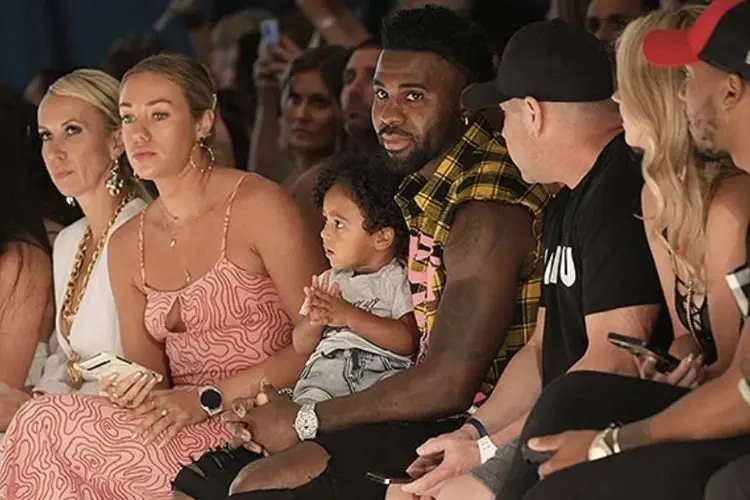 Jason Derulo Hadir di Miami Fashion Week, Jena Frumes Jadi Alasannya!