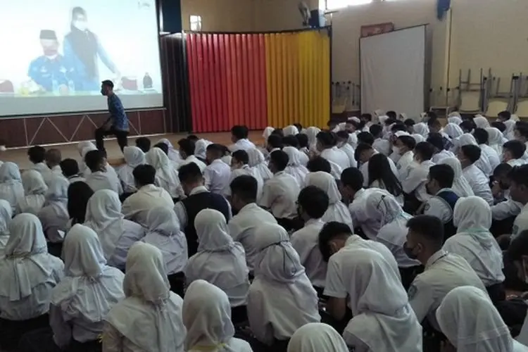 Disdik Cimahi Bakal Tindak Tegas Sekolah yang Terdapat Kasus Perpeloncoan Saat MPLS