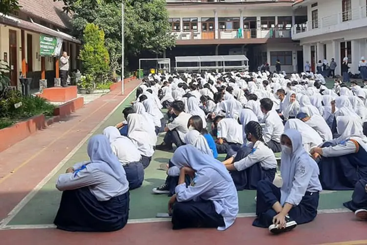 Sekitar 400 Siswa-Siswi SMKN 15 Bandung Ikuti MPLS 2022