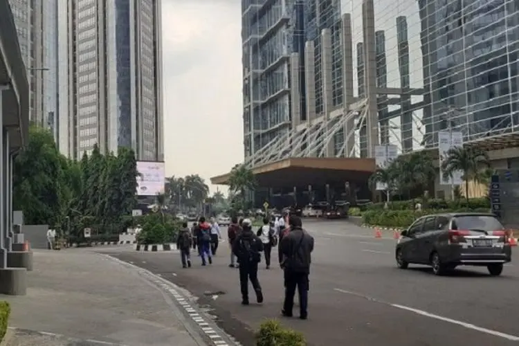 VIral! Anak SCBD Sebut Gubernur DKI Jakarta Ridwan Kamil, Anies Baswedan : Resiko Kalah Ganteng