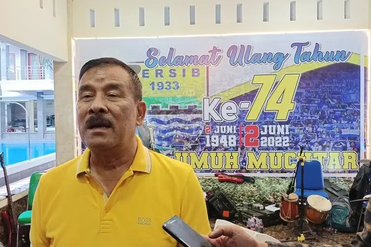 Umuh Muchtar Minta Bobotoh Tiru Suporter Borneo FC Samarinda saat Mendukung Persib