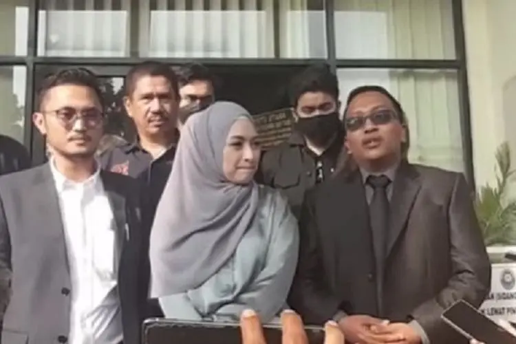 Hak Asuh Azam Jatuh ke Nathalie Holscher, Sule Siap Beri Nafkah Rp25 Juta Per Bulan