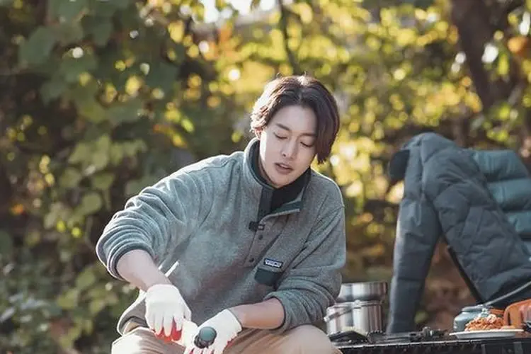 Kim Hyun Joong 'BBF' Umumkan Dia dan Istrinya Sedang Menunggu Kelahiran Anak Pertama