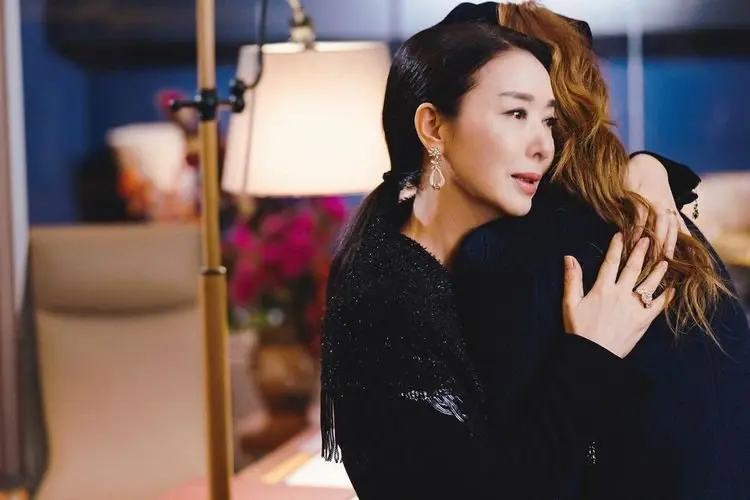 Spoiler Jinxed at First Episode 12: Pertemuan Haru, Eun Ok Jin Beri Bantuan Seul Bi untuk Melarikan Diri