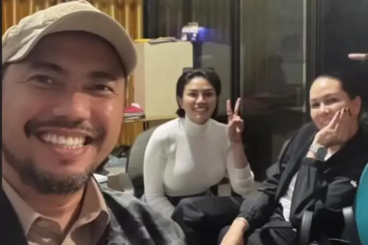 Nikita Mirzani Dijemput Paksa ke Polresta Serang, Sunan Kalijaga: Saya Hadir Temani SebagaiÂ Bestie