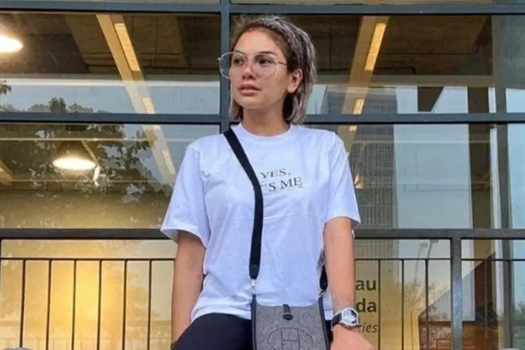 Nikita Mirzani Resmi Ditahan Terkait Kasus UU ITE