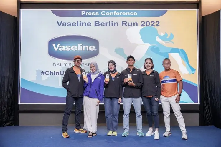 Vaseline Daily Sun Care Wujudkan Mimpi 9 Pelari Indonesia ke World Major Marathon di Berlin